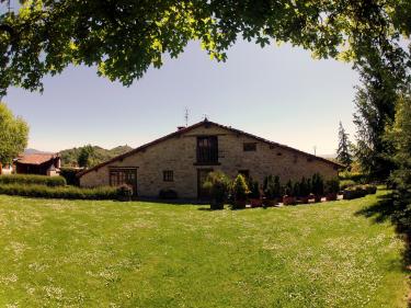 Casa Rural Sagasti Zahar (Álava) Casa Rural Sagasti Zahar (Álava)