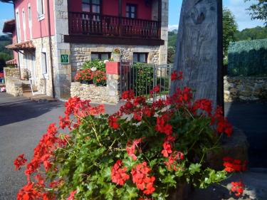 Apartamentos rurales La Quintana de Romillo (Asturias) Apartamentos rurales La Quintana de Romillo (Asturias)