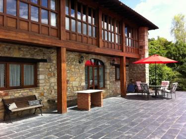 Casa Rural El Alloro (Asturias) Casa Rural El Alloro (Asturias)