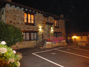 Aptos. rurales Villa del Saín (Asturias) Aptos. rurales Villa del Saín (Asturias)