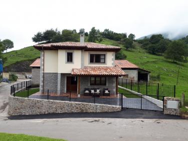 Casa El Caleru (Asturias) Casa El Caleru (Asturias)