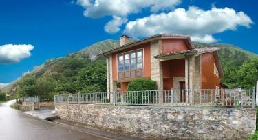 Apartamentos Picos de Europa (Asturias) Apartamentos Picos de Europa (Asturias)
