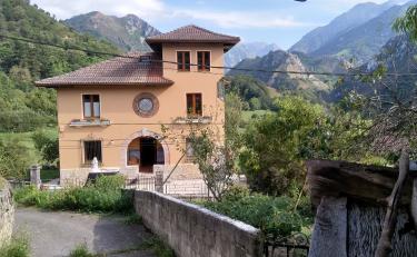 Chalet de Sames (Asturias) Chalet de Sames (Asturias)