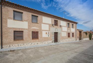 Casa Rural Blasón de los Serrano (Ávila) Casa Rural Blasón de los Serrano (Ávila)