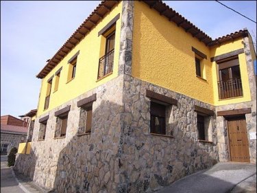 Casa Trini (Ávila) Casa Trini (Ávila)