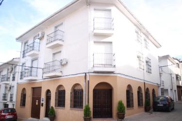 Casa Los Castaños (Cáceres) Casa Los Castaños (Cáceres)