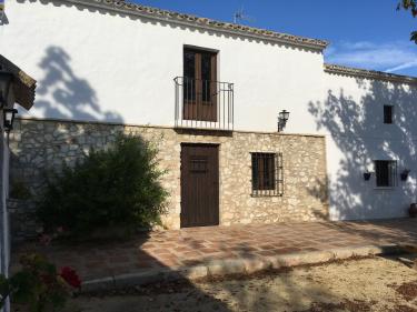 Cortijo Santa Elvira (Córdoba) Cortijo Santa Elvira (Córdoba)
