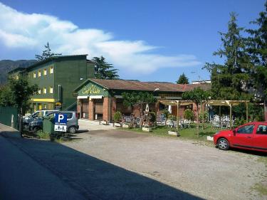 Albergue Rural Bellavista (Girona) Albergue Rural Bellavista (Girona)