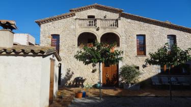 Mas Camins (Girona) Mas Camins (Girona)