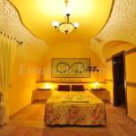 Cueva Suite