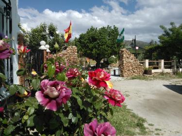Cortijo Los Soledad (Granada) Cortijo Los Soledad (Granada)
