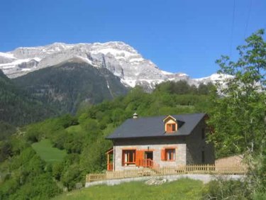 La Casa del río Cinca (Huesca) La Casa del río Cinca (Huesca)