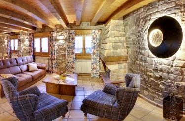 Alex Rural House (Huesca) Alex Rural House (Huesca)