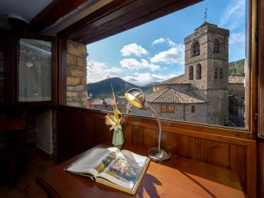 Casa Cruz (Huesca) Casa Cruz (Huesca)