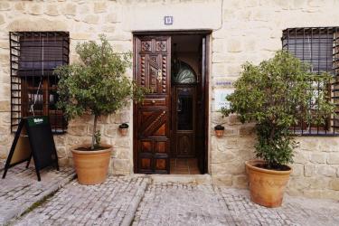 Casa Rural La Colegiata I y II (Jaén) Casa Rural La Colegiata I y II (Jaén)