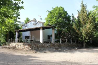 Cortijo rural Nuevo Recuenco (Jaén) Cortijo rural Nuevo Recuenco (Jaén)