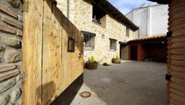 La Casona de Aldealobos (La Rioja) La Casona de Aldealobos (La Rioja)