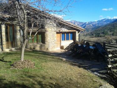 Casa Rural Cal Miquel (Lleida) Casa Rural Cal Miquel (Lleida)