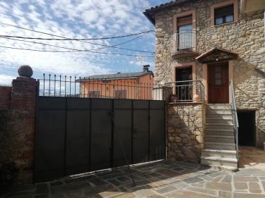 Alojamiento Rural Cal Fornet (Lleida) Alojamiento Rural Cal Fornet (Lleida)