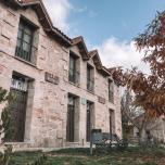 La Escuela 3