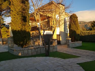 Chalet Sierra Guadarrama (Madrid) Chalet Sierra Guadarrama (Madrid)