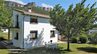 Casa Rural Sardegi (Navarra) Casa Rural Sardegi (Navarra)