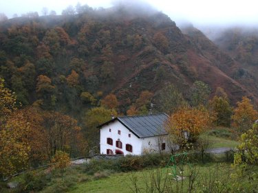 Casas Toki-Ona y Navarlaz (Navarra) Casas Toki-Ona y Navarlaz (Navarra)