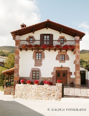 Casa Rural Gananea (Navarra) Casa Rural Gananea (Navarra)