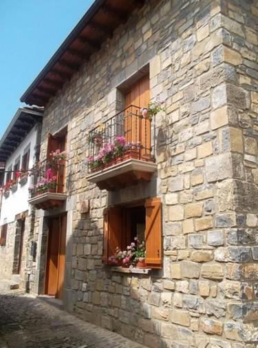 Inaxo Etxea (Navarra) Inaxo Etxea (Navarra)