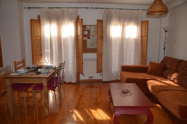 Apartamento Turístico Romy (Navarra) Apartamento Turístico Romy (Navarra)