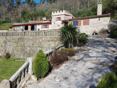 Casa rústica O Eirado de Valdedeus (Pontevedra) Casa rústica O Eirado de Valdedeus (Pontevedra)