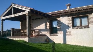 La Cabaña del Polendos y La Cabaña del Barrero (Segovia) La Cabaña del Polendos y La Cabaña del Barrero (Segovia)