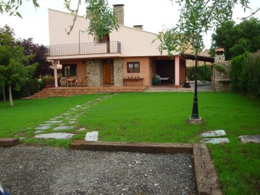 Alojamiento turístico Abuela Paula (Segovia) Alojamiento turístico Abuela Paula (Segovia)