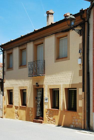 Casa Boones V.U.T (Segovia) Casa Boones V.U.T (Segovia)
