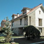Casa II