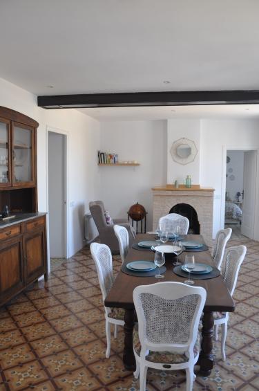 Casa Font (Tarragona) Casa Font (Tarragona)