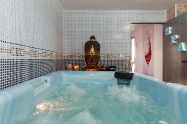 Villa Wine Experience (Tarragona) Villa Wine Experience (Tarragona)