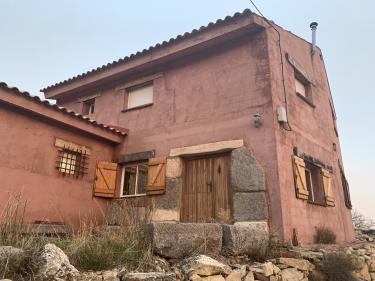 Casa Las Peñas (Teruel) Casa Las Peñas (Teruel)