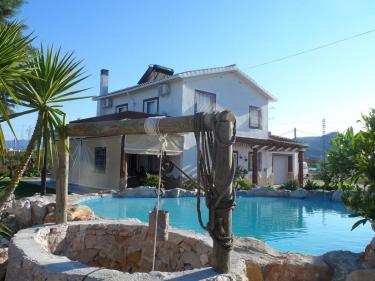 Casa Rural Les Marjaletes (Valencia) Casa Rural Les Marjaletes (Valencia)