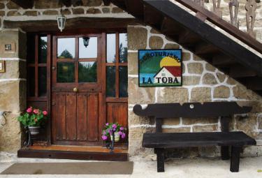Agroturismo La Toba (Vizcaya) Agroturismo La Toba (Vizcaya)