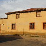 Casa con 7 habitaciones dobles