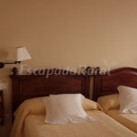 Habitación doble con baño privado