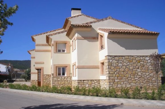 Bascuñana de San Pedro (Cuenca) Qué ver y dónde dormir