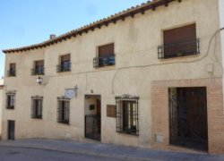 Alojamientos Rurales La Casa de la Vieja - Casa rural en Belmonte (Cuenca)