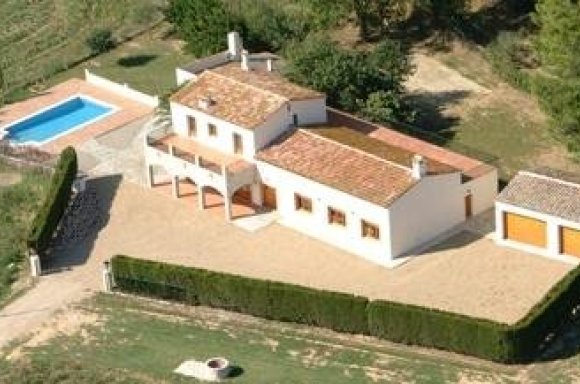 Vilanova de la Muga (Girona) Qué ver y dónde dormir