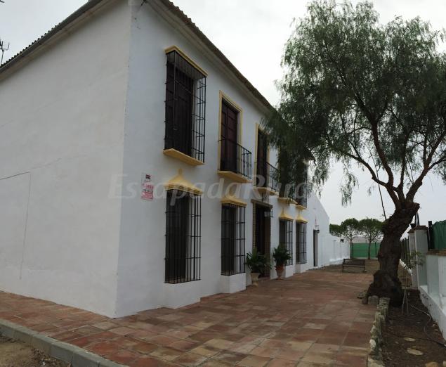Casa Rural Finca Estación - Casa rural en Campillos (Málaga)