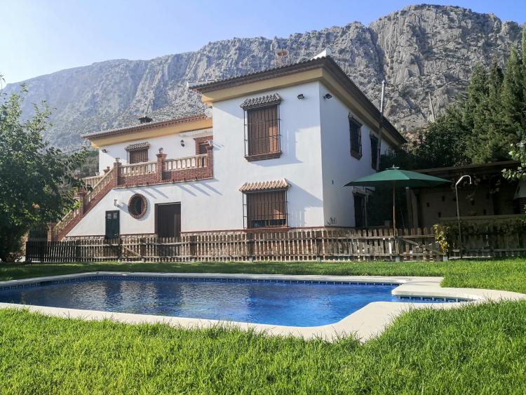 Villa Hiervabuena Casa rural en Valle