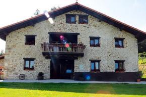 Busturia (Vizcaya) Qué ver y dónde dormir